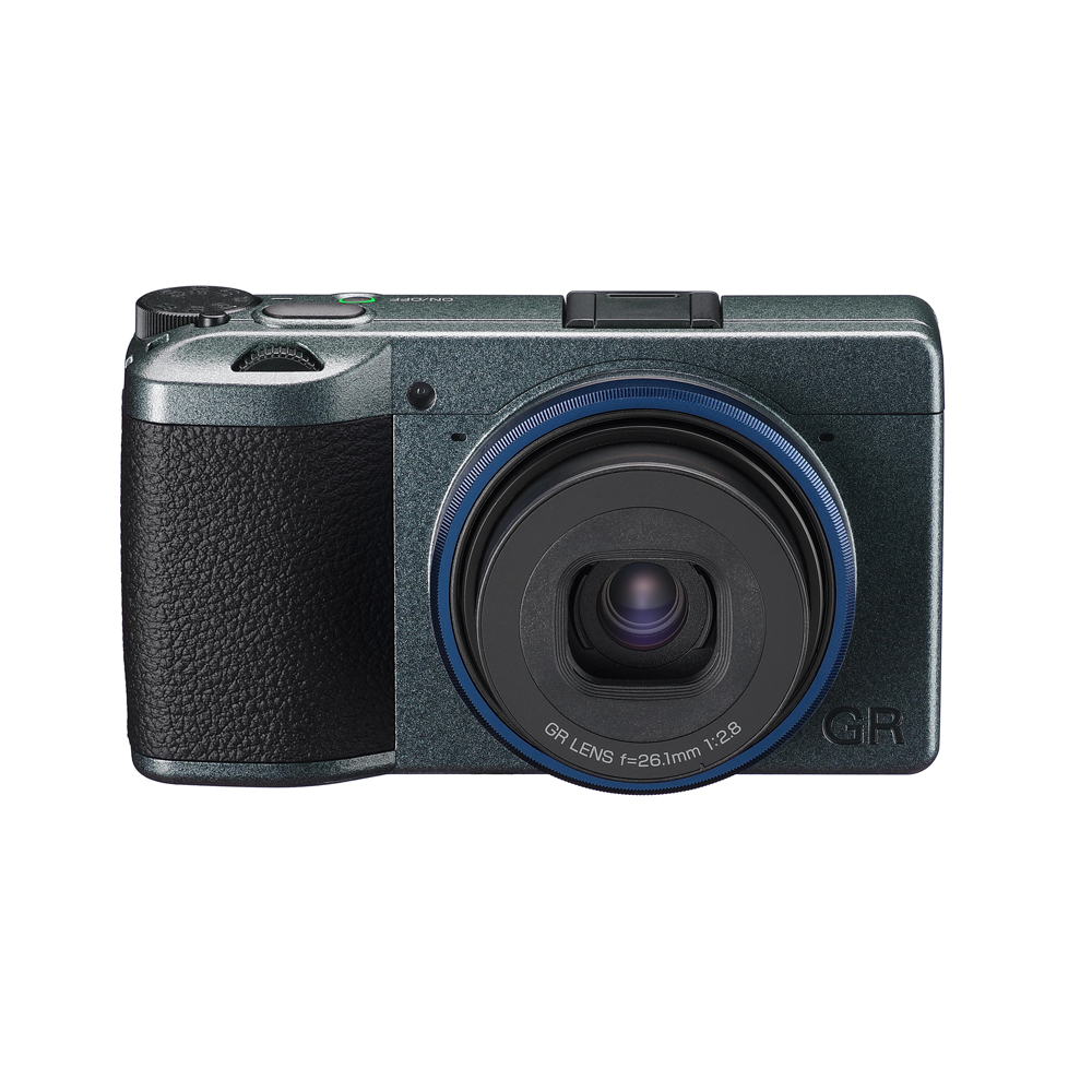 Компактный фотоаппарат RICOH GR IIIx Urban Edition в комплекте с чехлом GC11