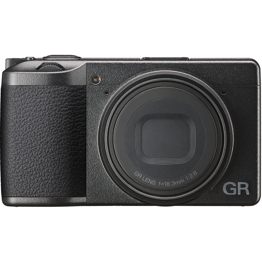 Компактный фотоаппарат RICOH GR III